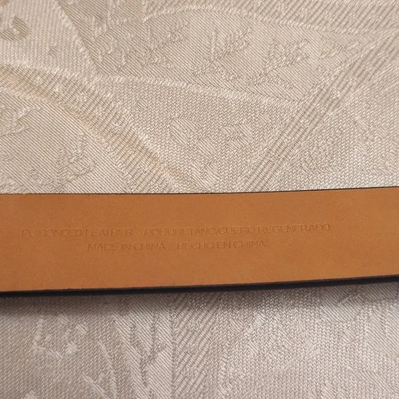 New with tags! XL Black PU/Bonded Leather Belt - Picture 5 of 5